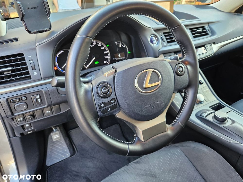 Lexus CT 200h Elegance - 12