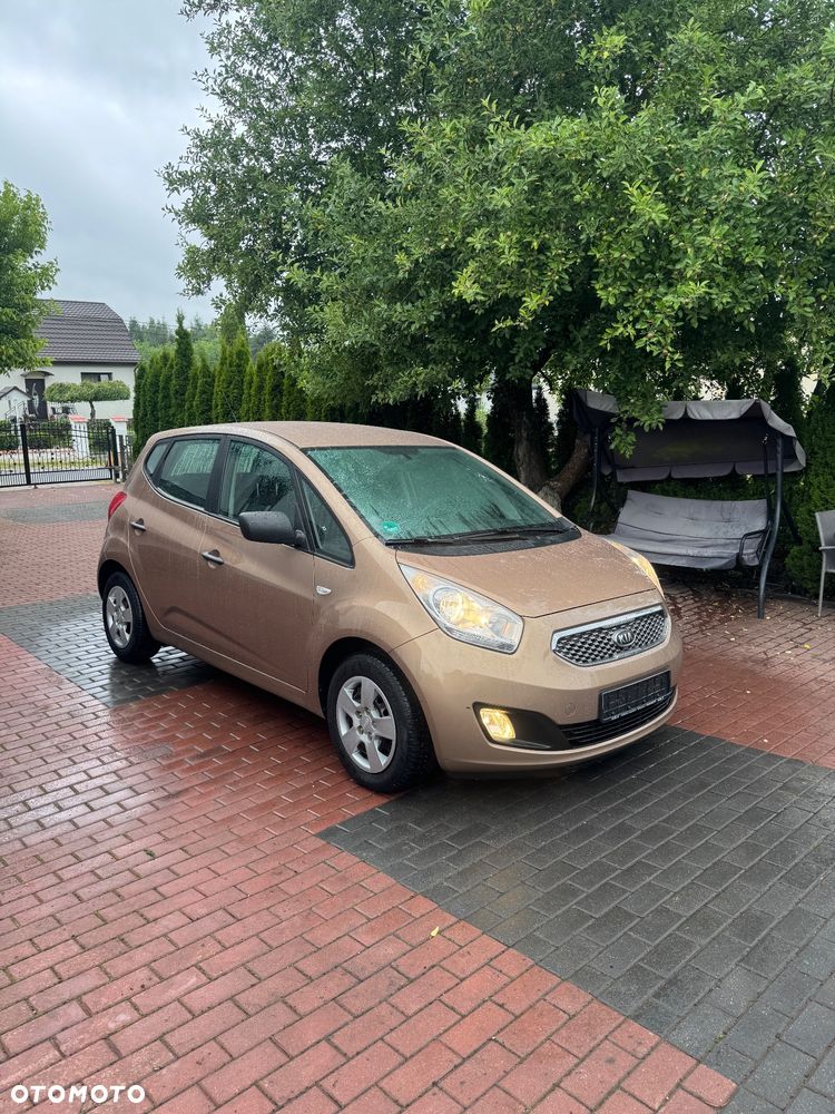 Kia Venga - 3