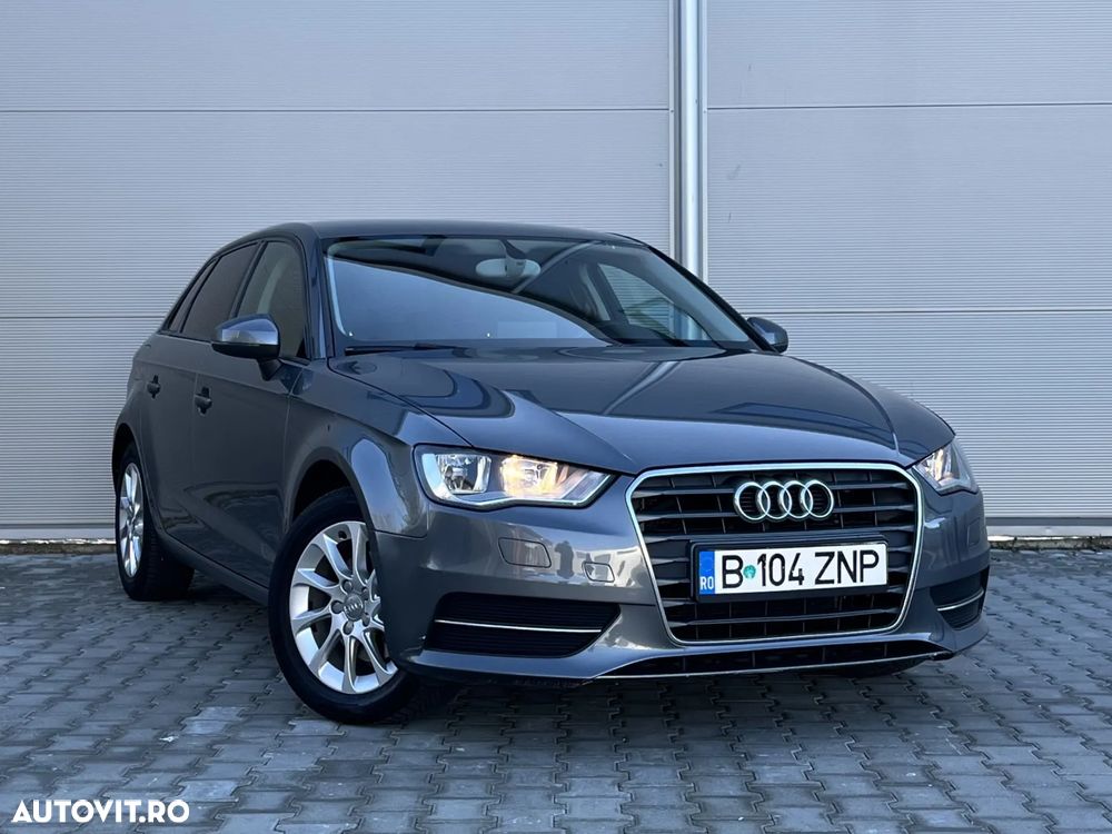 Audi A3 1.6 TDI clean Stronic Ambition - 2