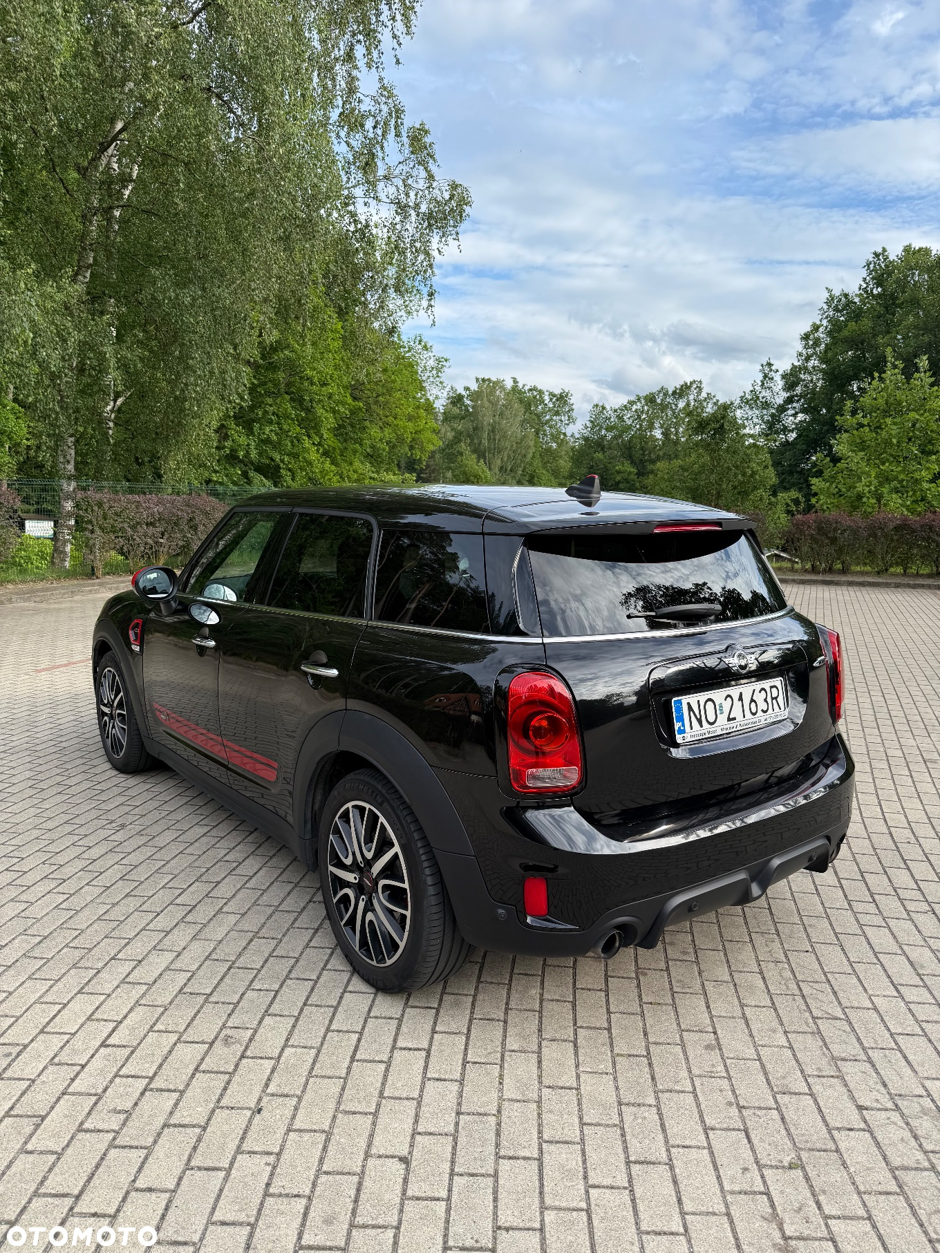 MINI John Cooper Works ALL4 sport - 4