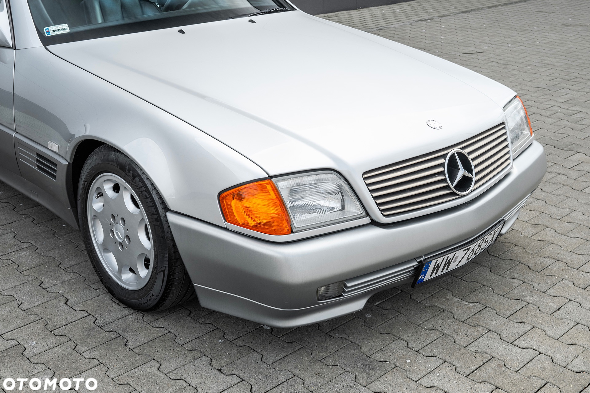 Mercedes-Benz SL - 12