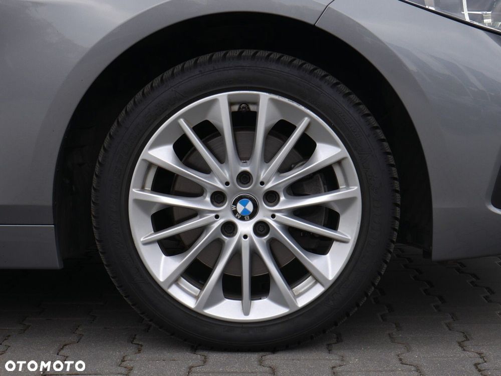 BMW Seria 1 - 25