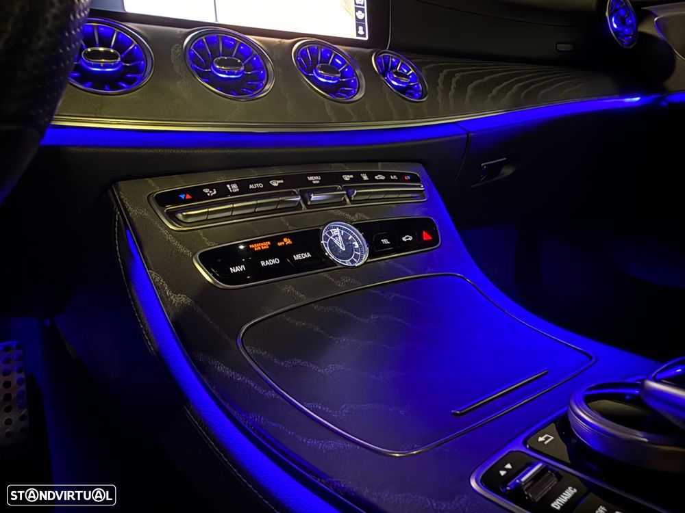 Mercedes-Benz CLS 300 d 9G-TRONIC AMG Line - 52