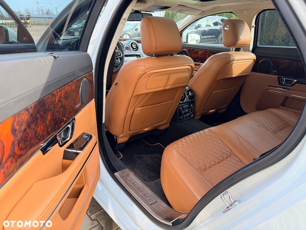 Jaguar XJ 3.0 V6 Kompressor Portfolio - 15