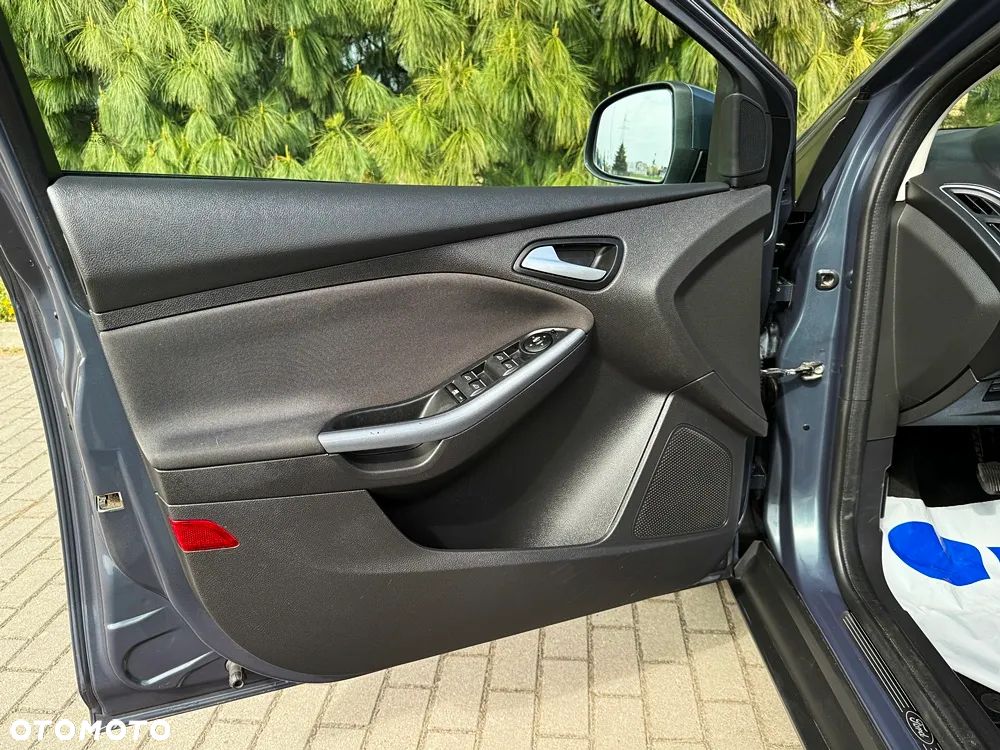 Ford Focus 1.6 TDCi DPF Titanium - 30