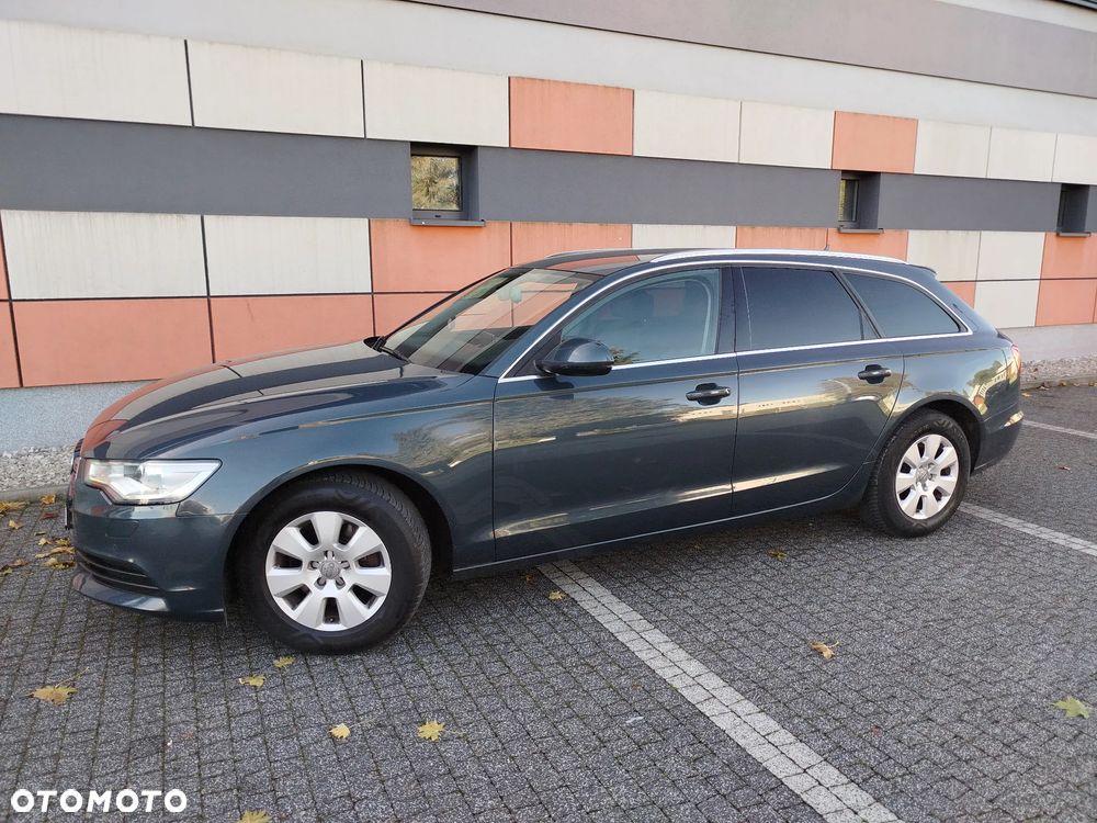 Audi A6 Avant - 1