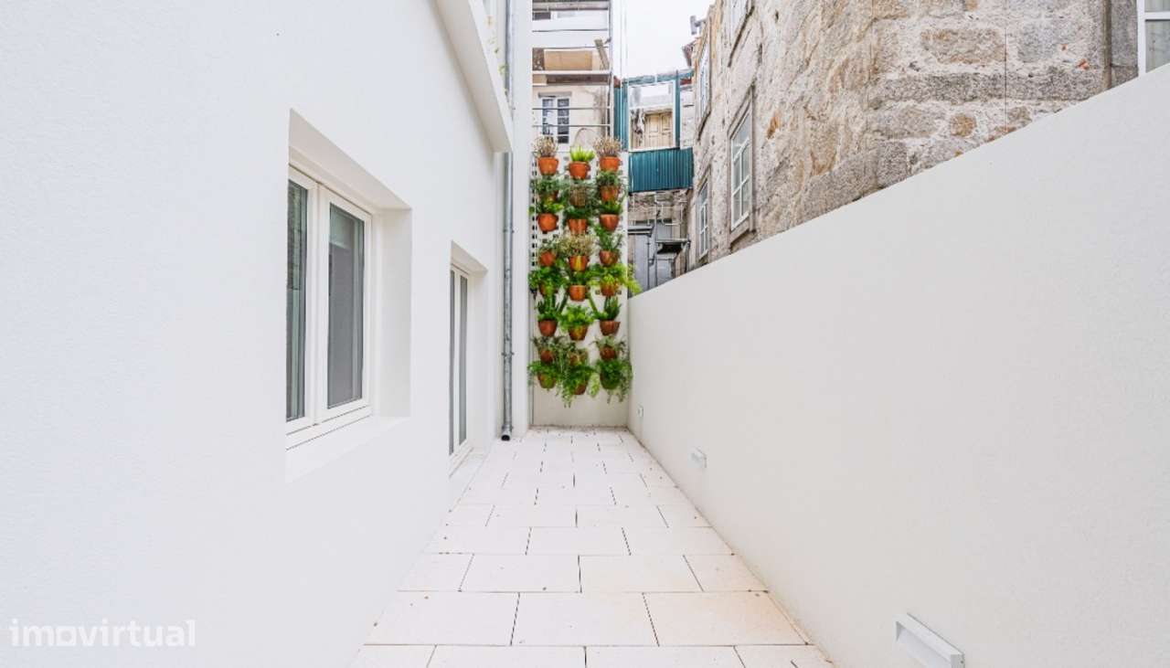 Apartamento T1 novo com terraço para venda na Baixa do Porto - Grande imagem: 2/21