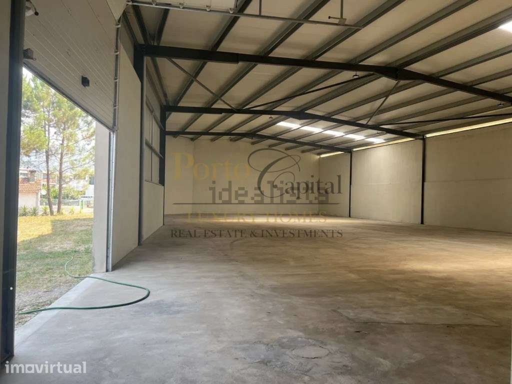 Armazém para Arrendamento | São Tirso | 609 m² - Grande imagem: 4/20