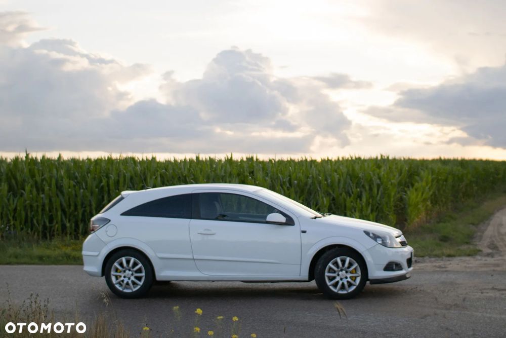 Opel Astra 1.6 T Sport - 10