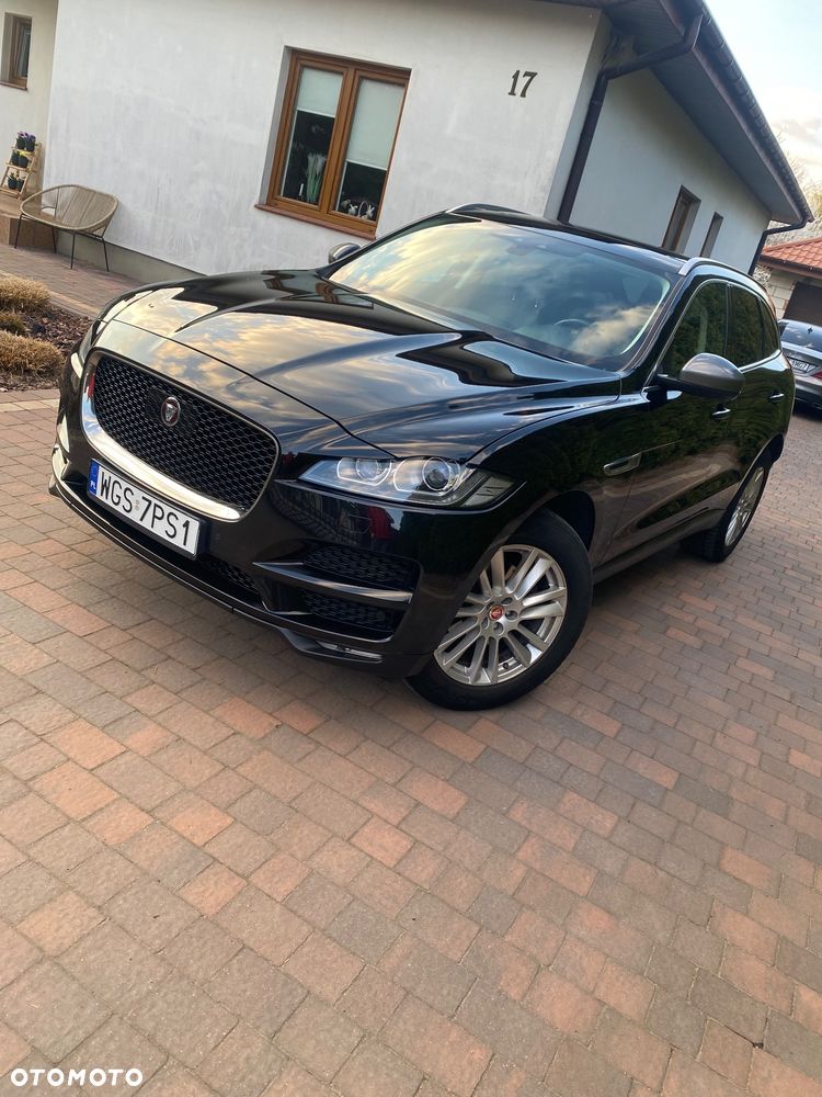 Jaguar F-Pace - 1