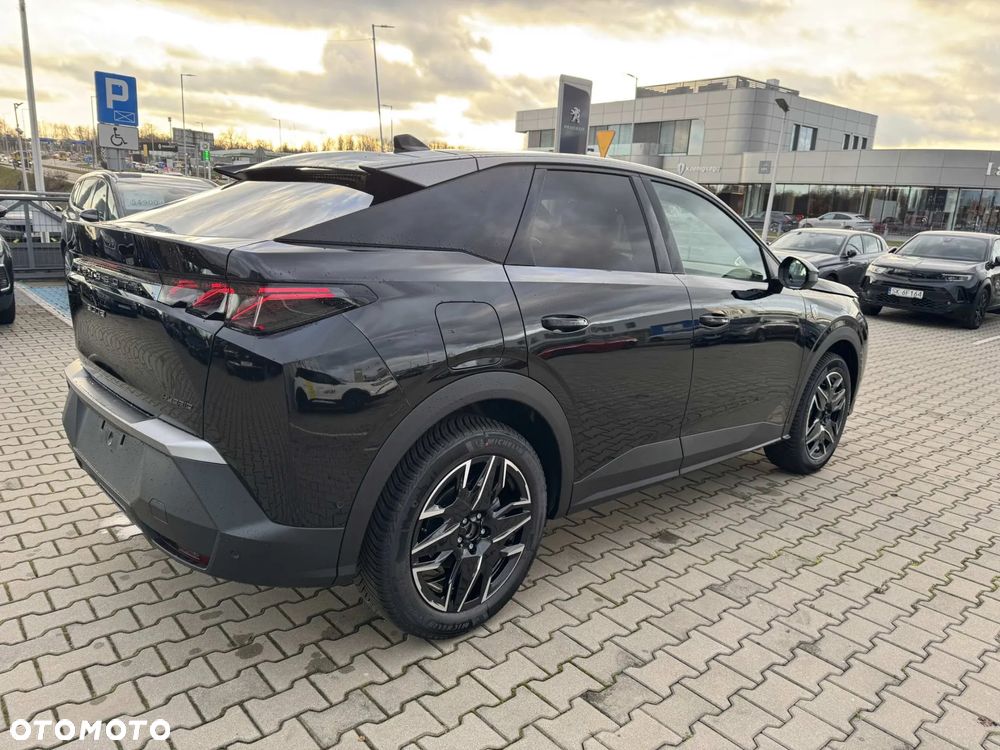 Peugeot 3008 1.2 PureTech mHEV GT E-DCS6 - 18