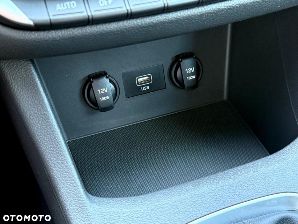 Hyundai i30 - 25