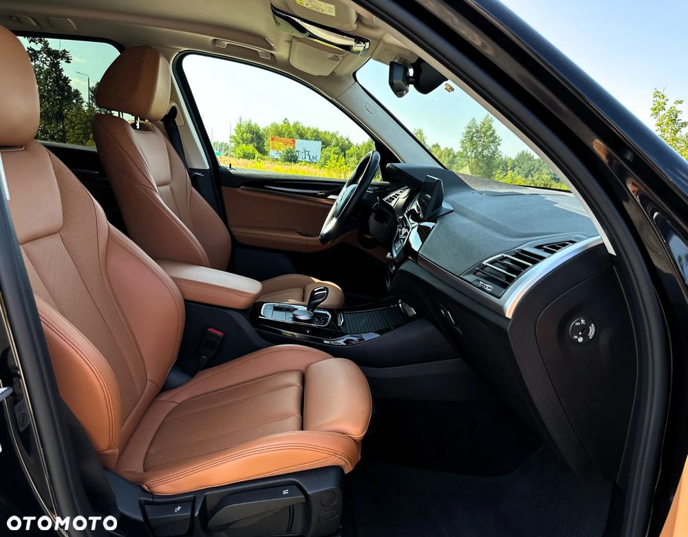 BMW X3 xDrive30e Business Edition sport - 29