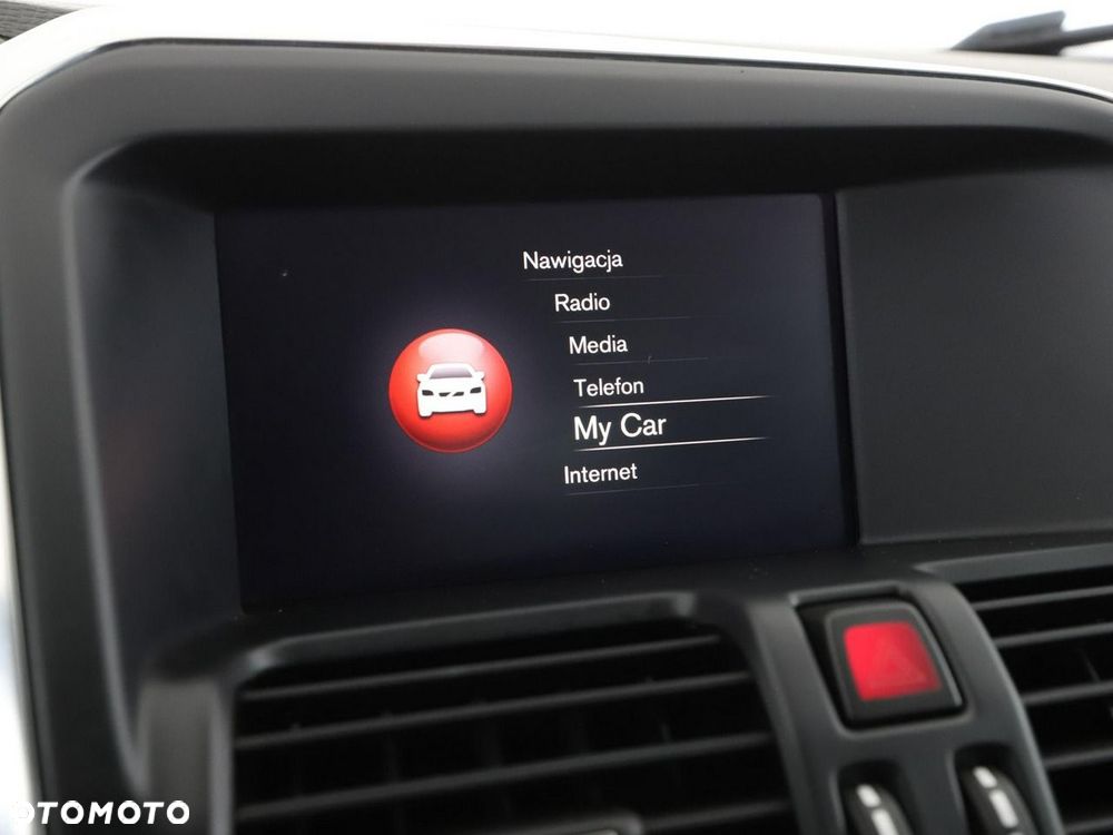 Volvo XC 60 D3 Drive-E Kinetic - 24