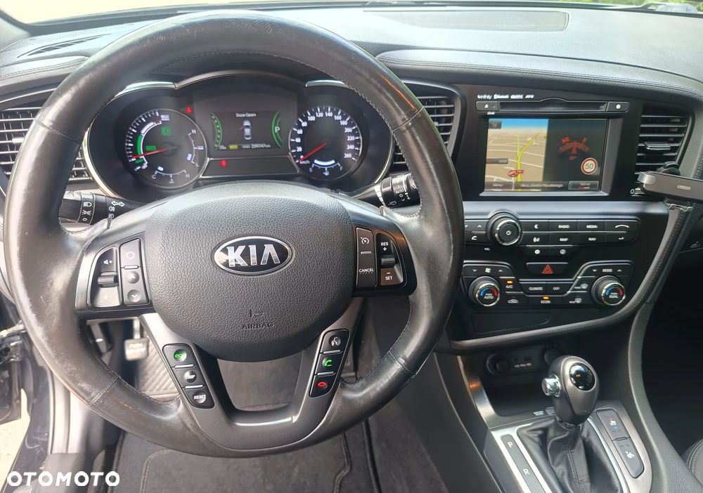 Kia Optima - 22