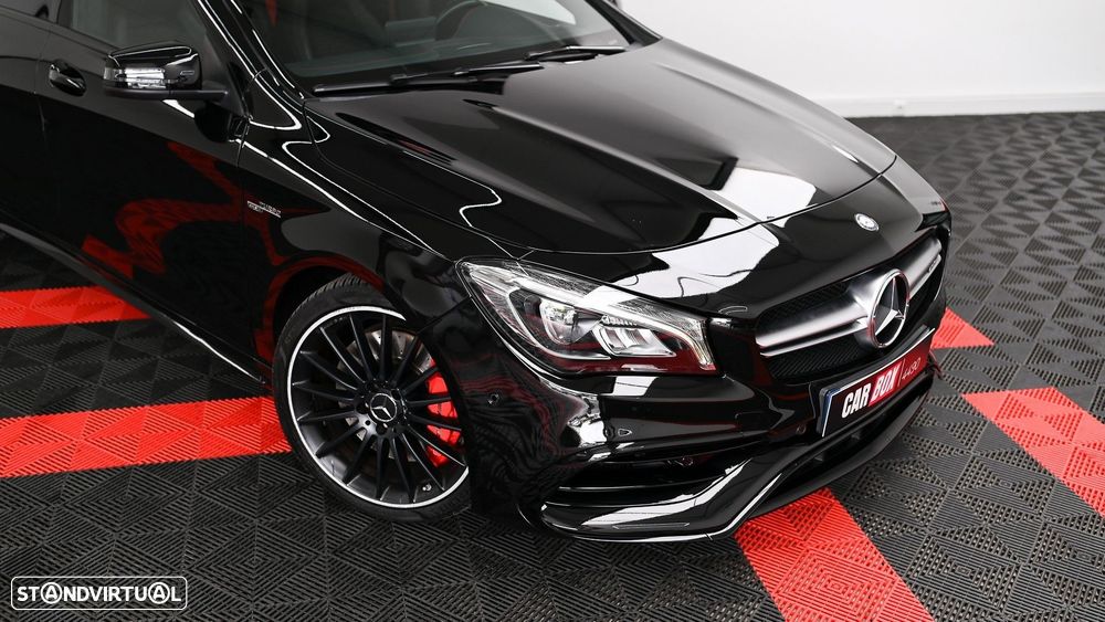 Mercedes-Benz CLA 45 AMG 4Matic Speedshift 7G-DCT Night Edition - 3