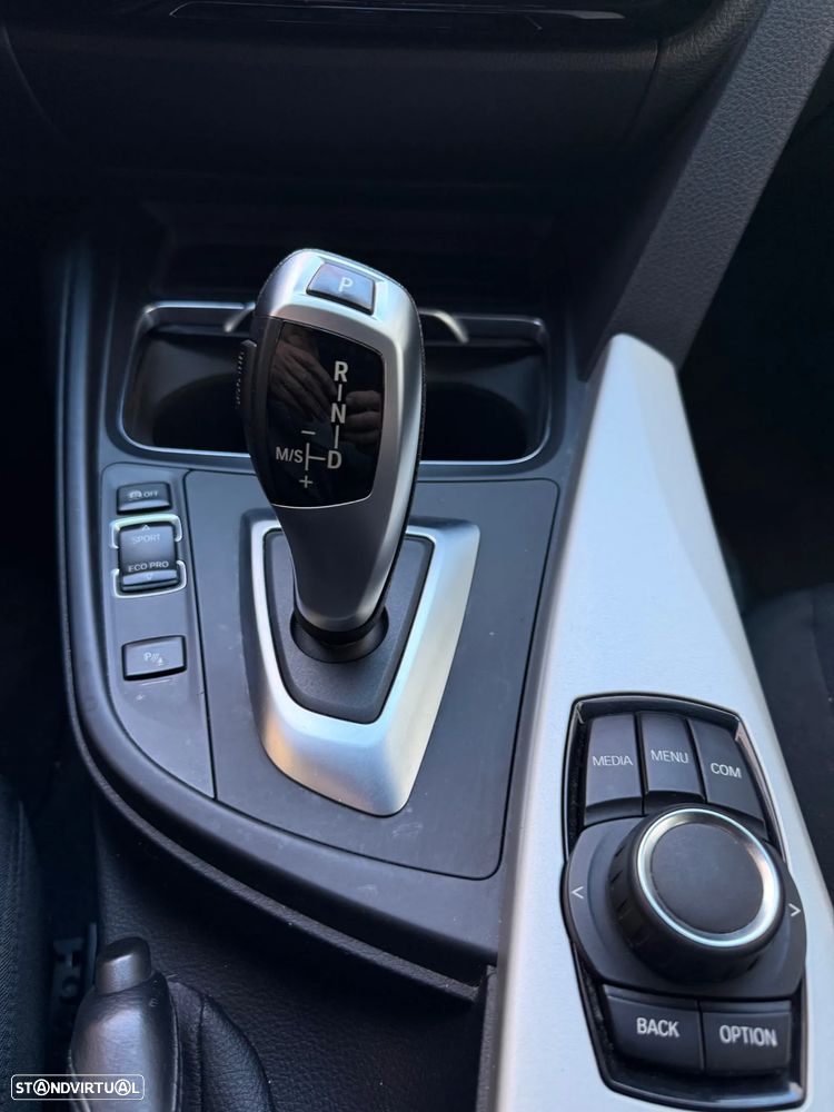 BMW 318 d Advantage Auto - 9