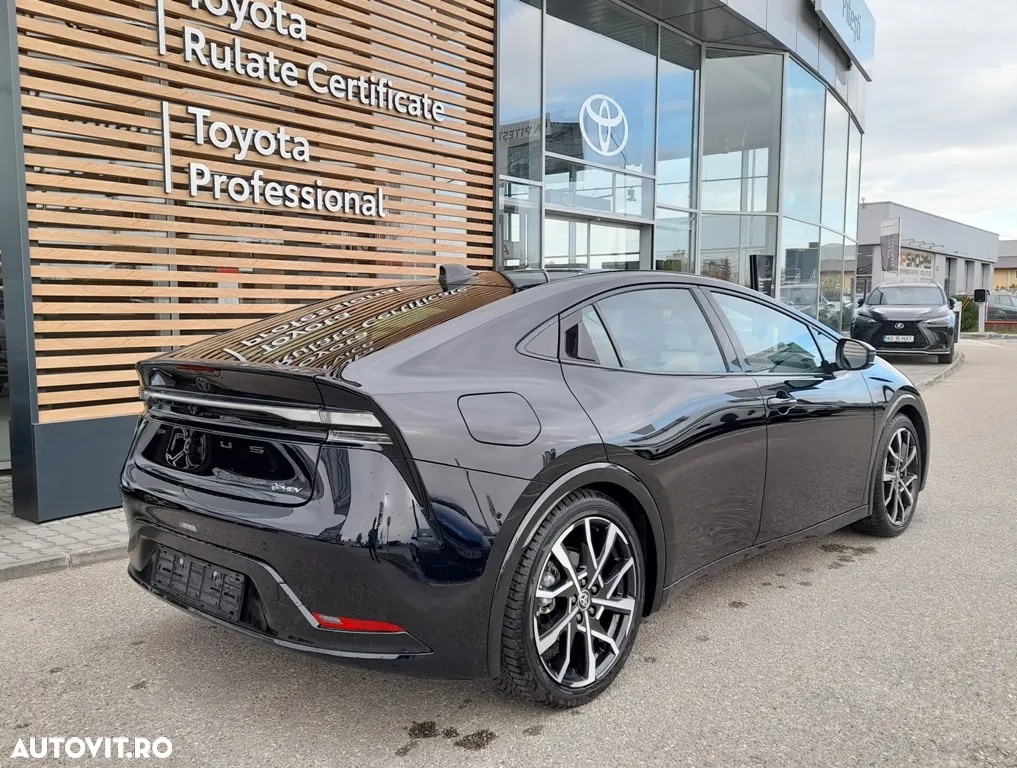 Toyota Prius - 7