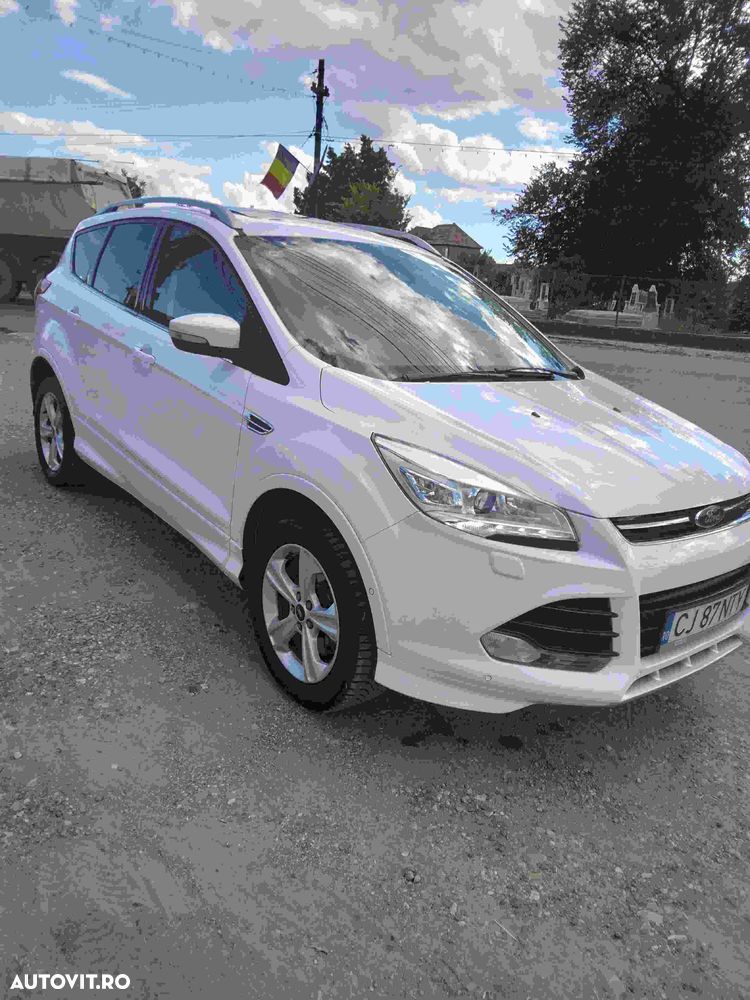 Ford Kuga 2.0 TDCi Powershift 4WD Titanium - 2