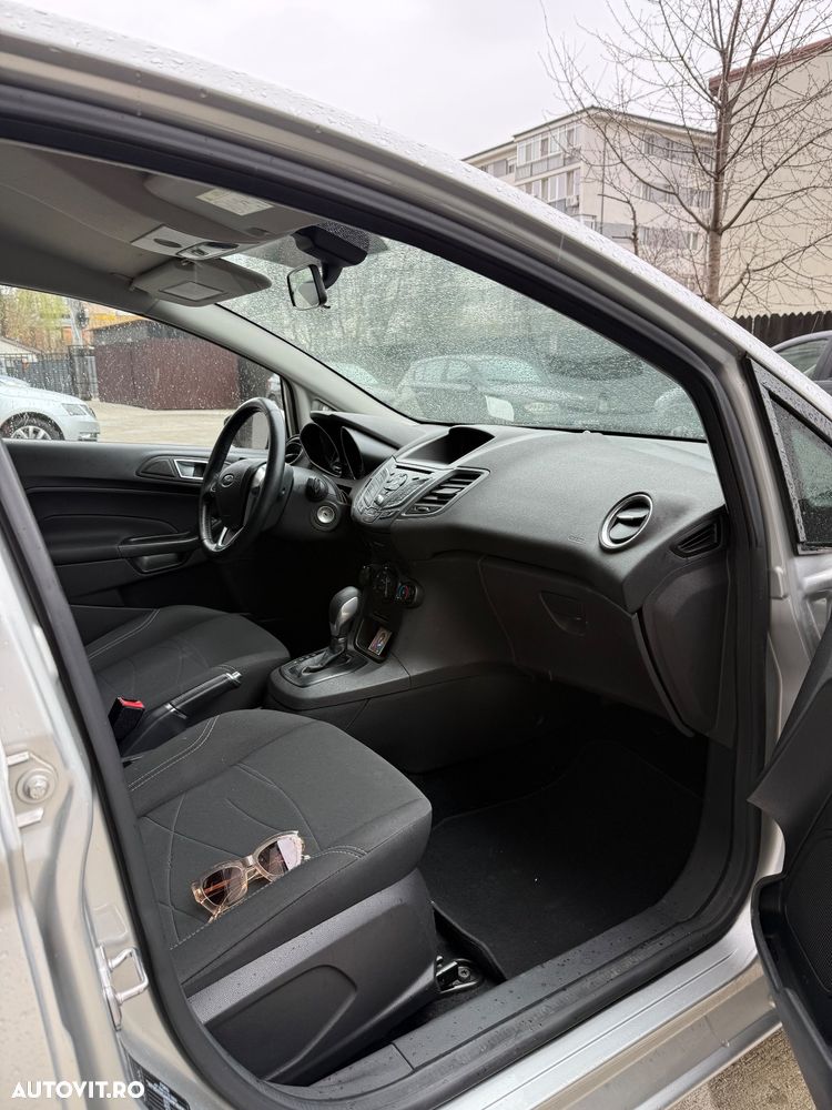 Ford Fiesta - 7