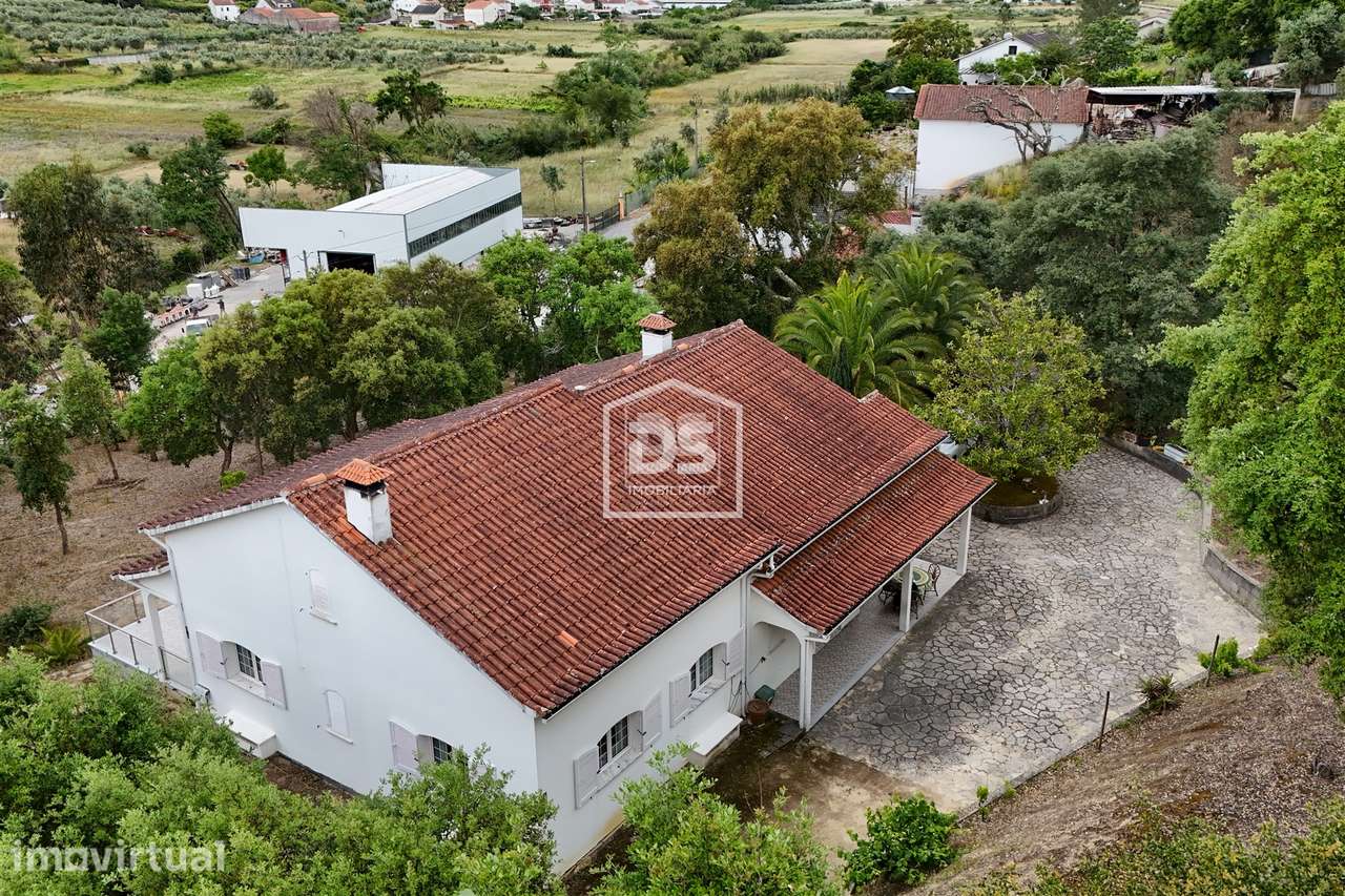 Moradia T4 Venda em Gondemaria e Olival,Ourém - Grande imagem: 4/48