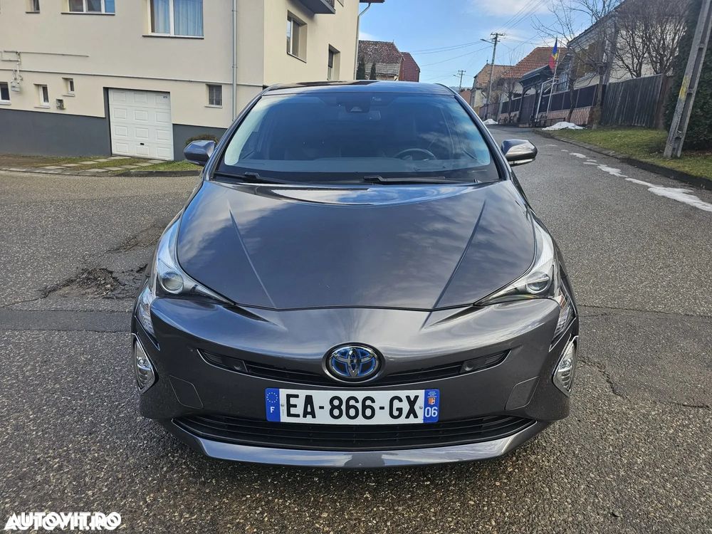 Toyota Prius - 2