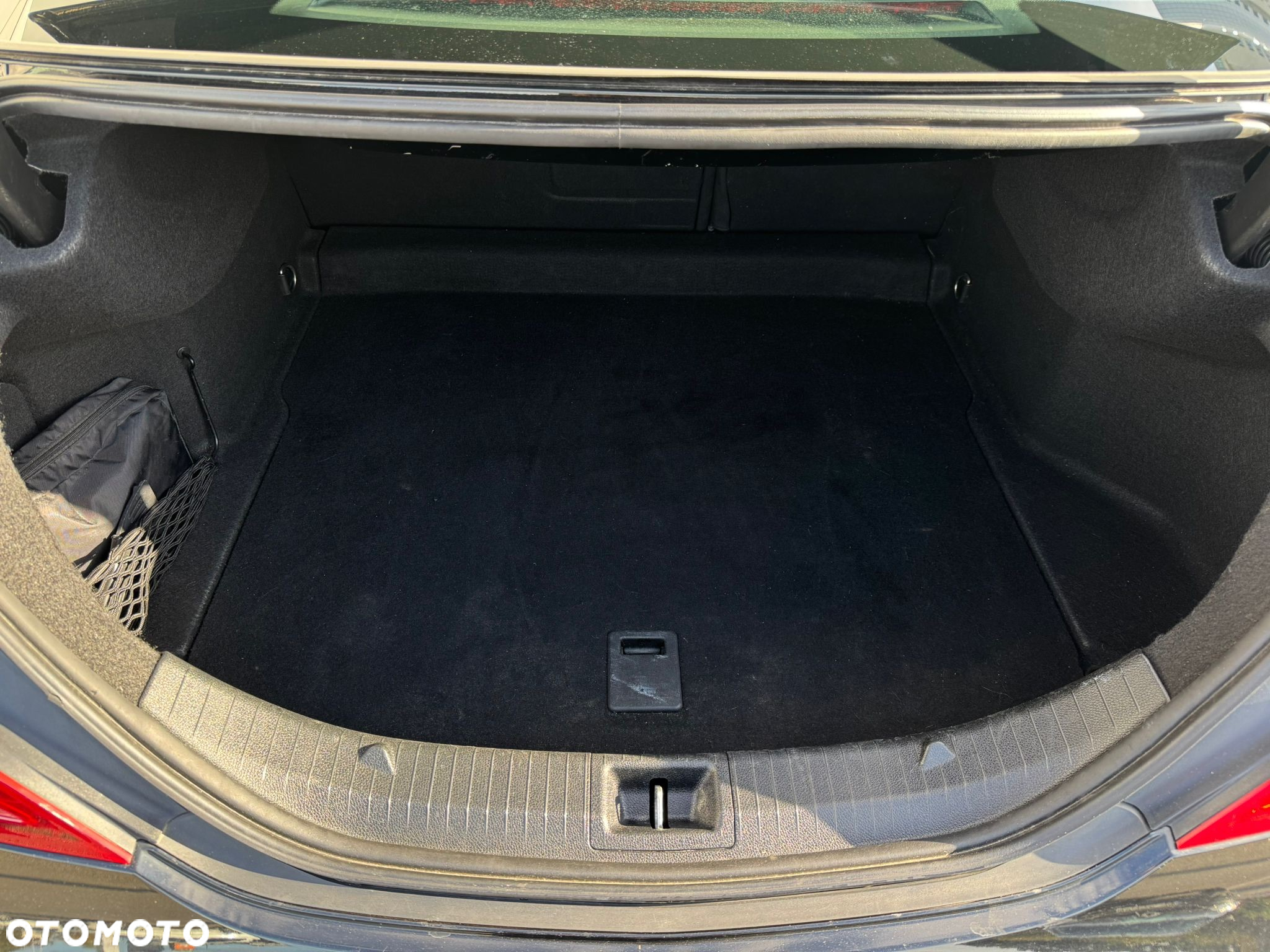 Mercedes-Benz CLA - 37