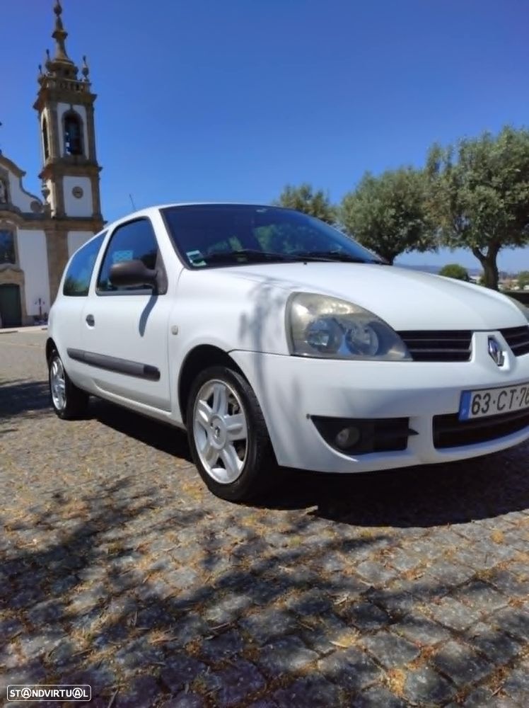 Renault Clio 1.5 dCi SE Storia - 8