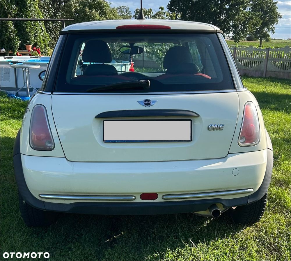 MINI ONE - 8