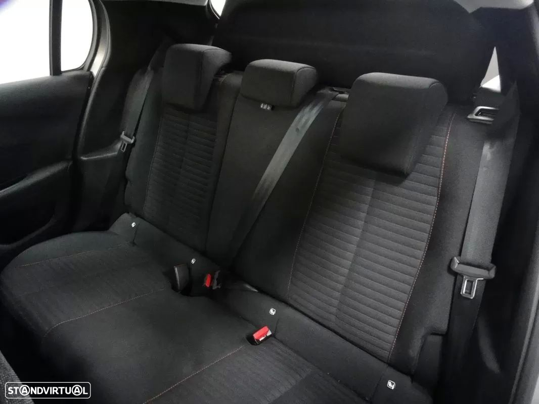 Peugeot e-208 50 kWh Allure Pack - 14