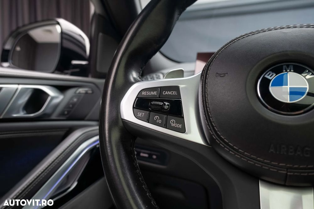 BMW X6 xDrive40i AT MHEV - 18