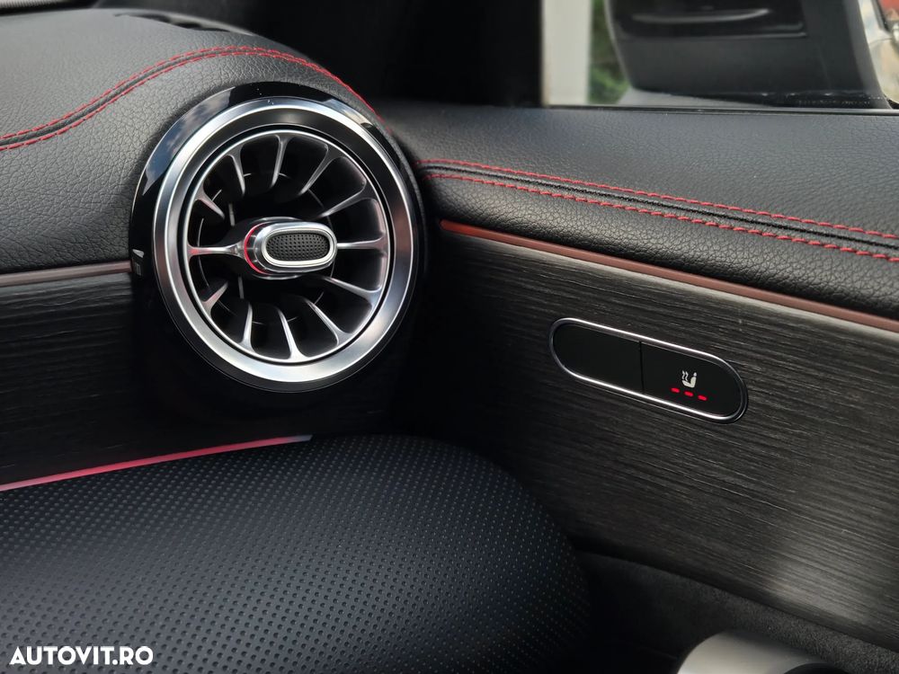 Mercedes-Benz CLA 220 4Matic 8G-DCT AMG Line Advanced Plus - 22