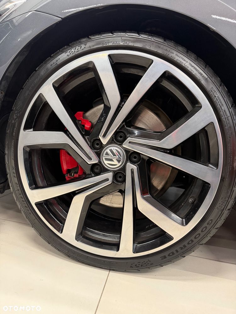Volkswagen Golf GTI (BlueMotion Technology) DSG - 37