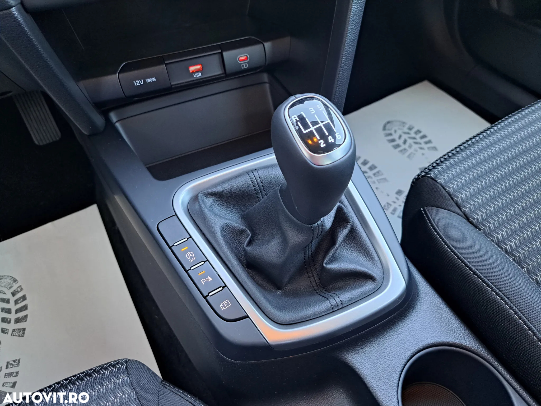 Kia XCeed 1.5 T-GDI 6MT City - 9