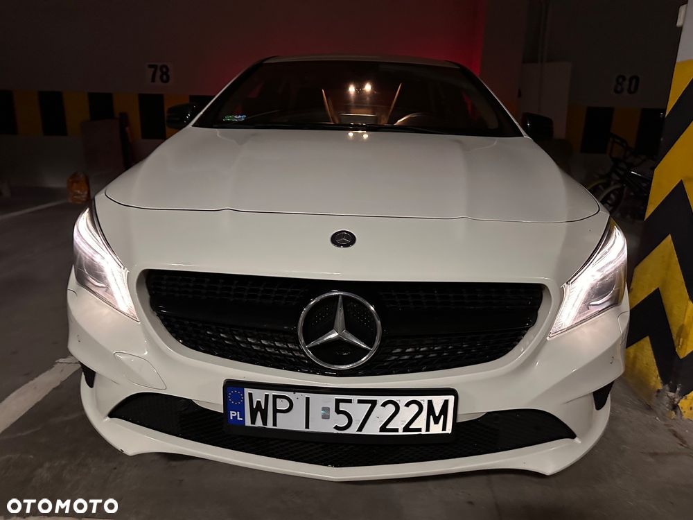 Mercedes-Benz CLA - 23