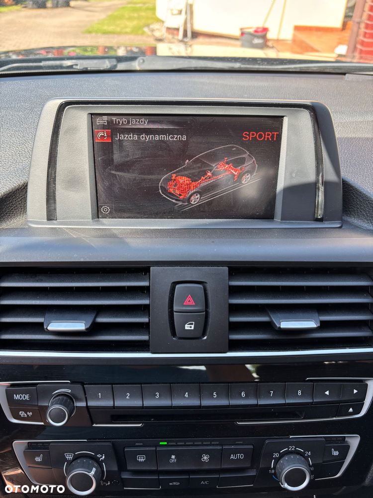 BMW Seria 1 116i Edition Metropolitan - 27