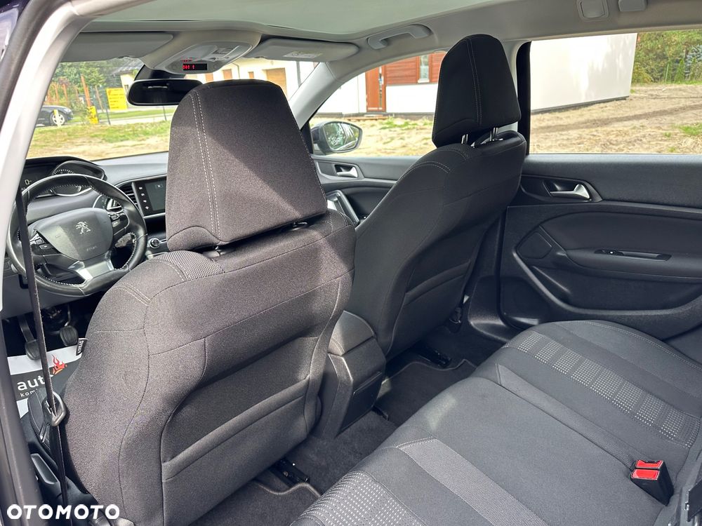 Peugeot 308 - 21