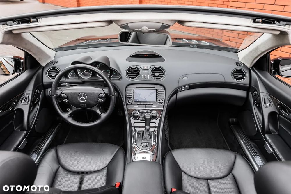 Mercedes-Benz SL 350 7G-TRONIC Sport - 24