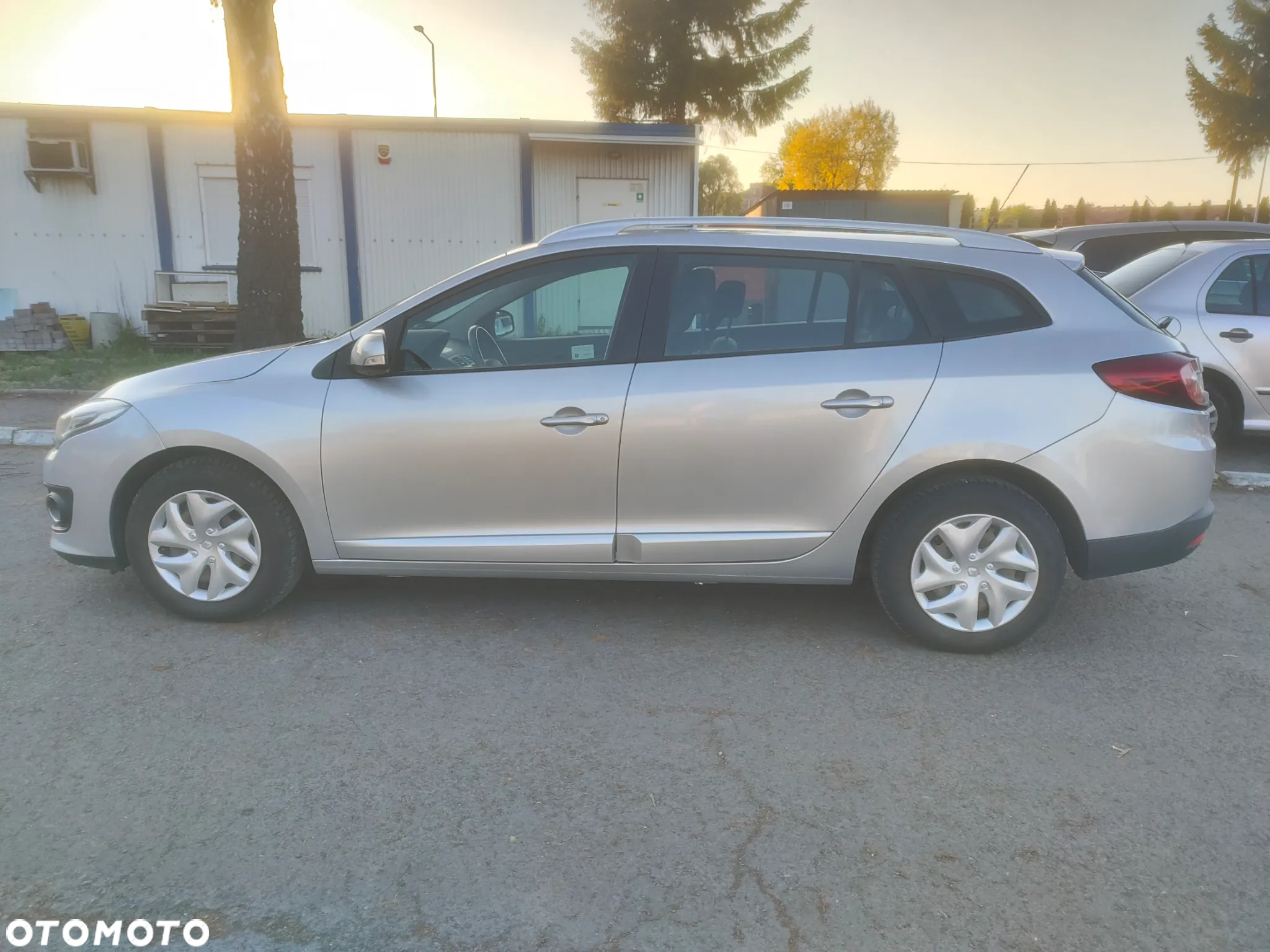 Renault Megane 1.5 Blue dCi Life - 12