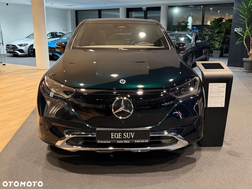 Mercedes-Benz EQE - 5