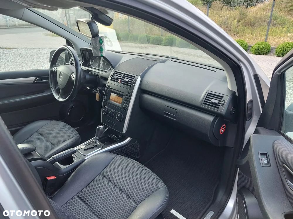 Mercedes-Benz Klasa A 180 CDI Autotronic Avantgarde DPF - 8