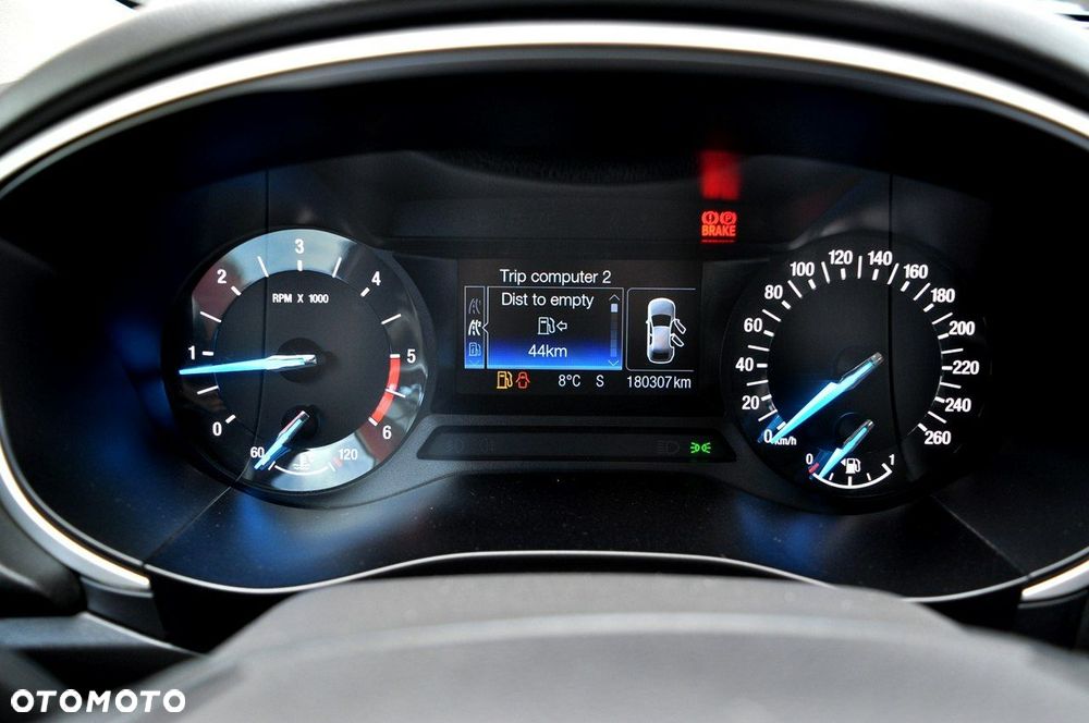 Ford Mondeo 2.0 TDCi Ambiente - 25