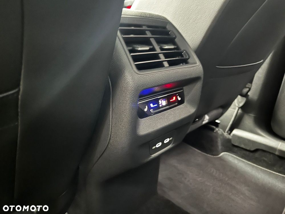 Volkswagen Tiguan - 15