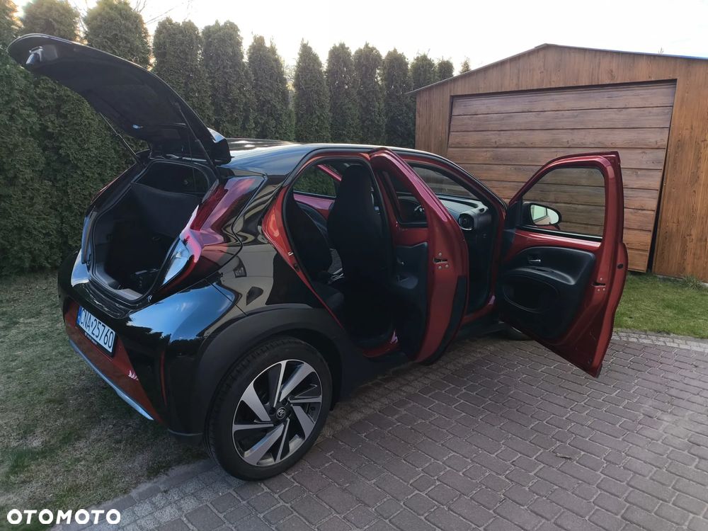 Toyota Aygo X 1.0 VVT-i JBL - 6