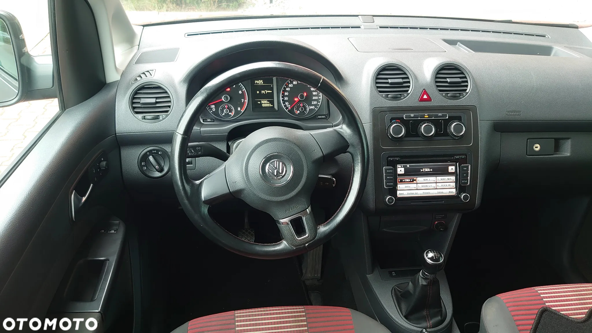 Volkswagen Caddy 1.2 (7-Si.) Edition 30 - 28