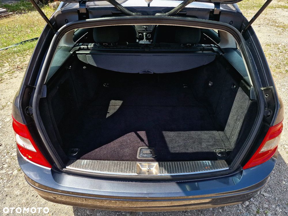 Mercedes-Benz Klasa C 200 CDI Automatik Elegance - 16