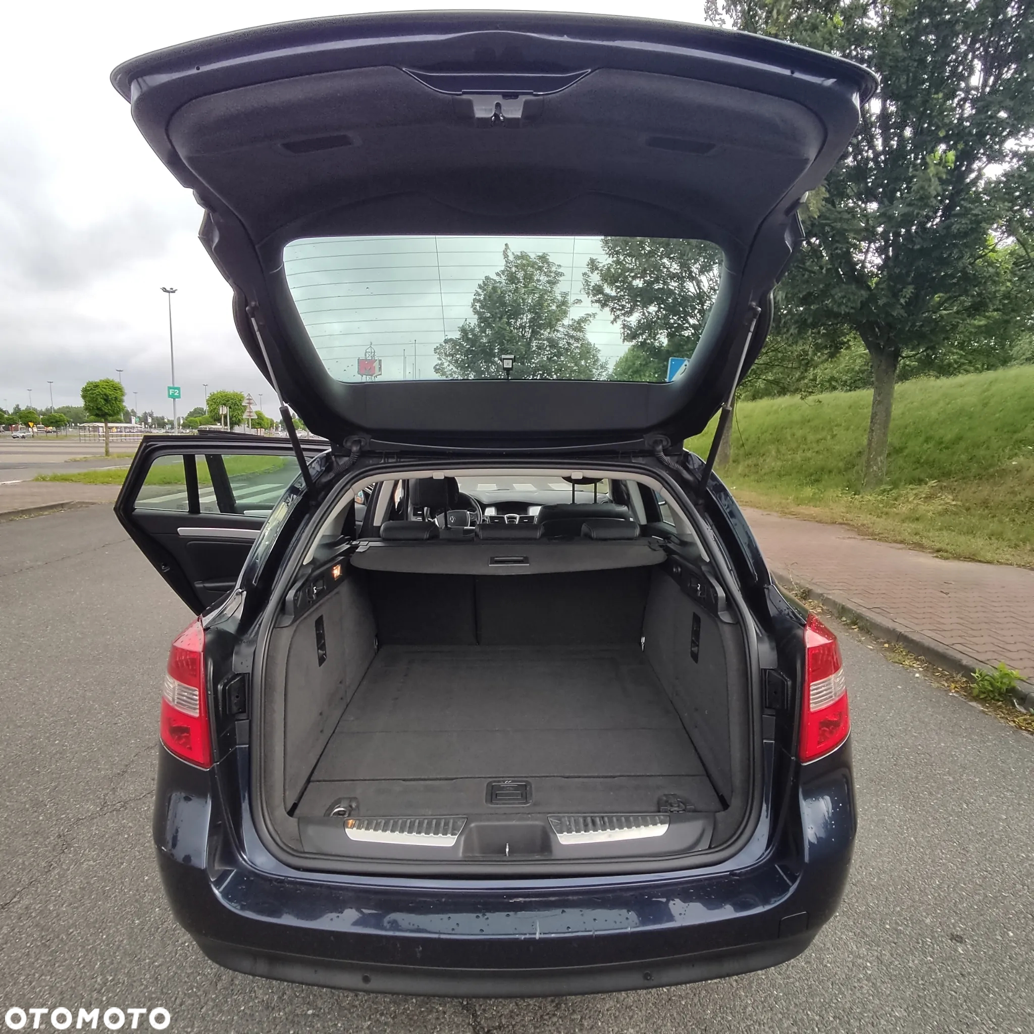 Renault Laguna 2.0 Privilege - 8