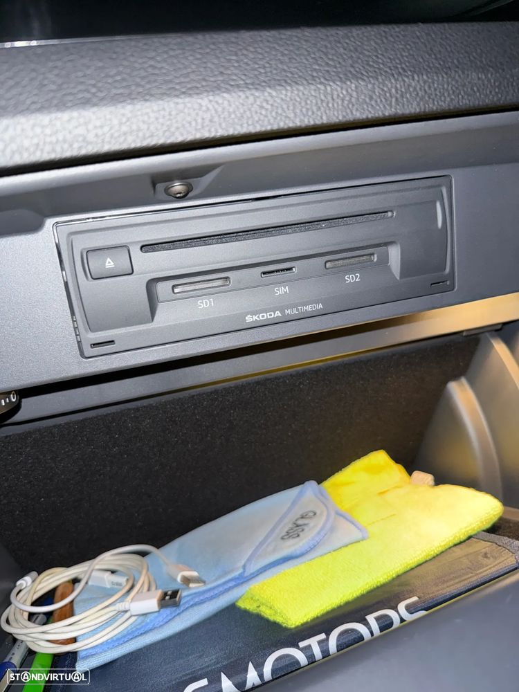 Skoda Superb Break 2.0 TDI Laurin&Klement DSG - 37