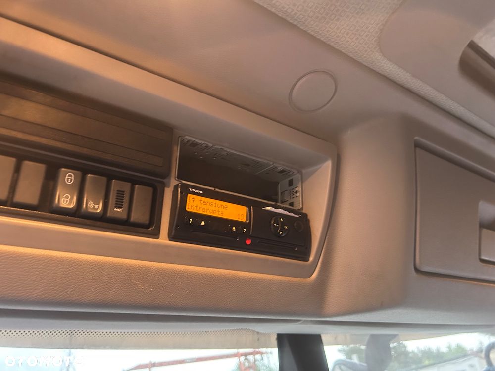 Volvo FL - 26