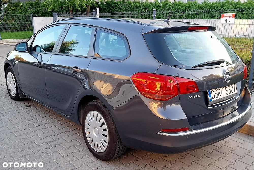 Opel Astra - 9